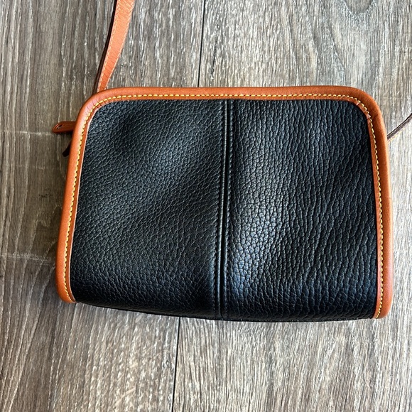 Dooney & Bourke AWL Mini Shoulder bag - Picture 3 of 13